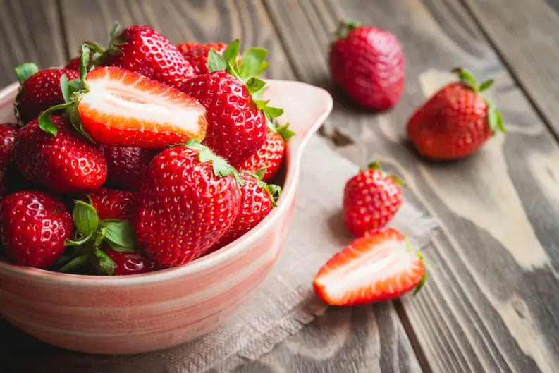 Strawberries: “false fruits” with healthy benefits